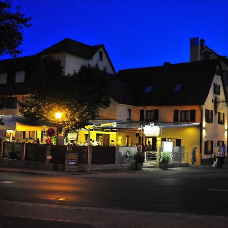 Hotel-Gasthof Weisses Ross Schwaig bei Nürnberg Exterior foto